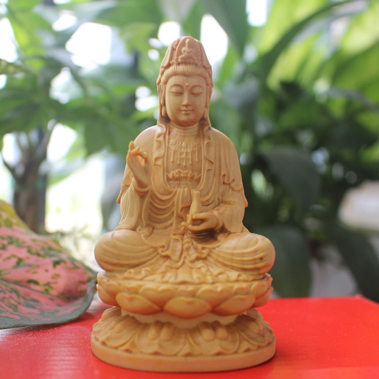 Tượng Phật Quan Âm bằng gỗ Hoàng Dương để xe ô tô