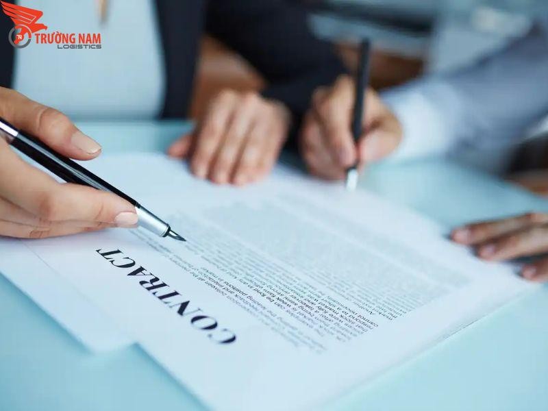 Mẫu hợp đồng vận chuyển xe ô tô rõ ràng và minh bạch