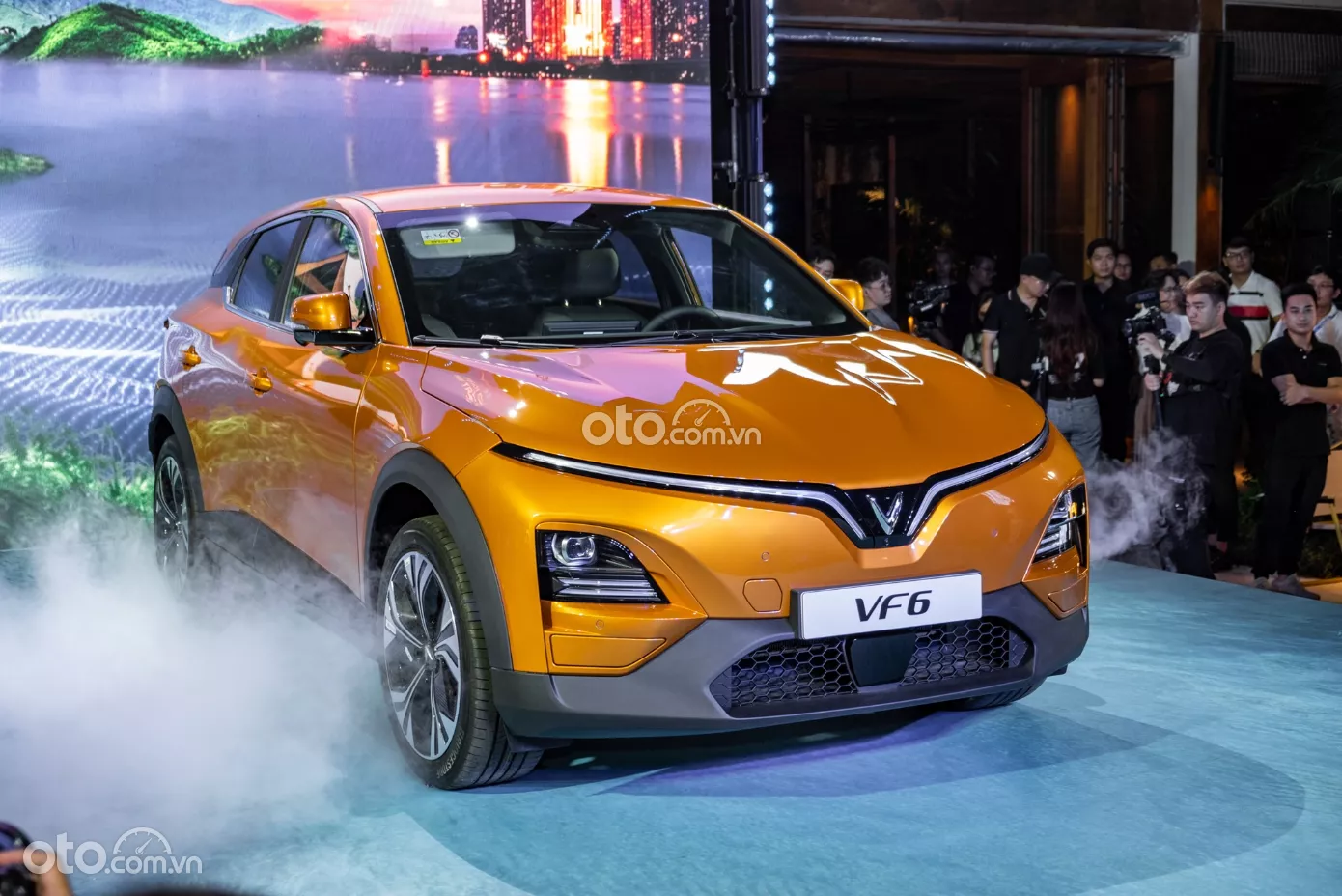 Giá xe VinFast VF6.