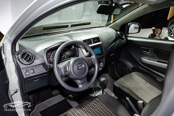 Nội thất xe ô tô 4 chỗ giá rẻ Toyota Wigo