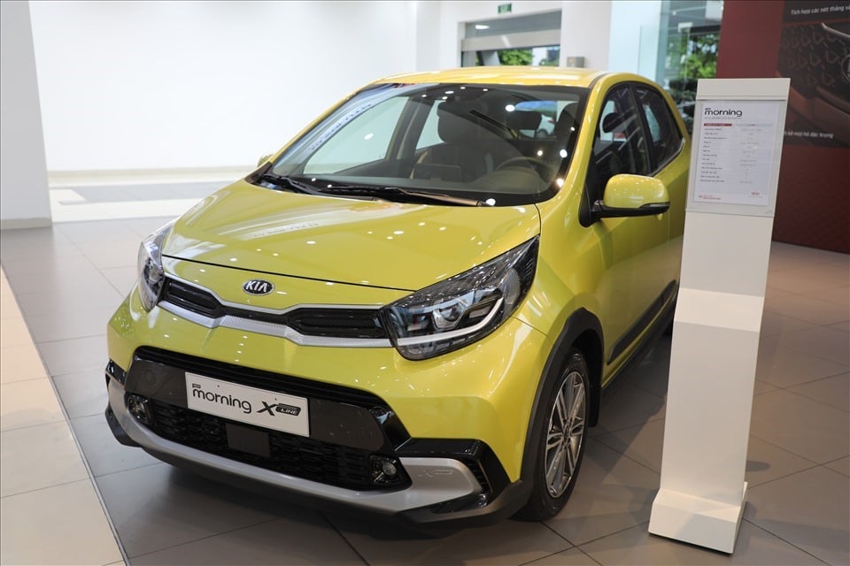 Kia Morning X-Line, một trong các mẫu xe ô tô mới tầm 400 triệu