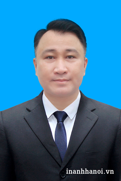 Ảnh thẻ bằng lái xe ô tô nền xanh dương