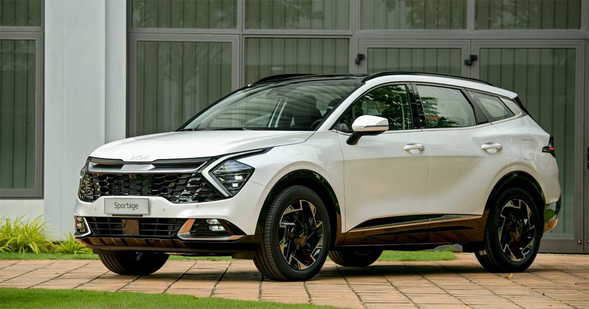 Xe ô tô 5 chỗ giá dưới 700 triệu đáng mua