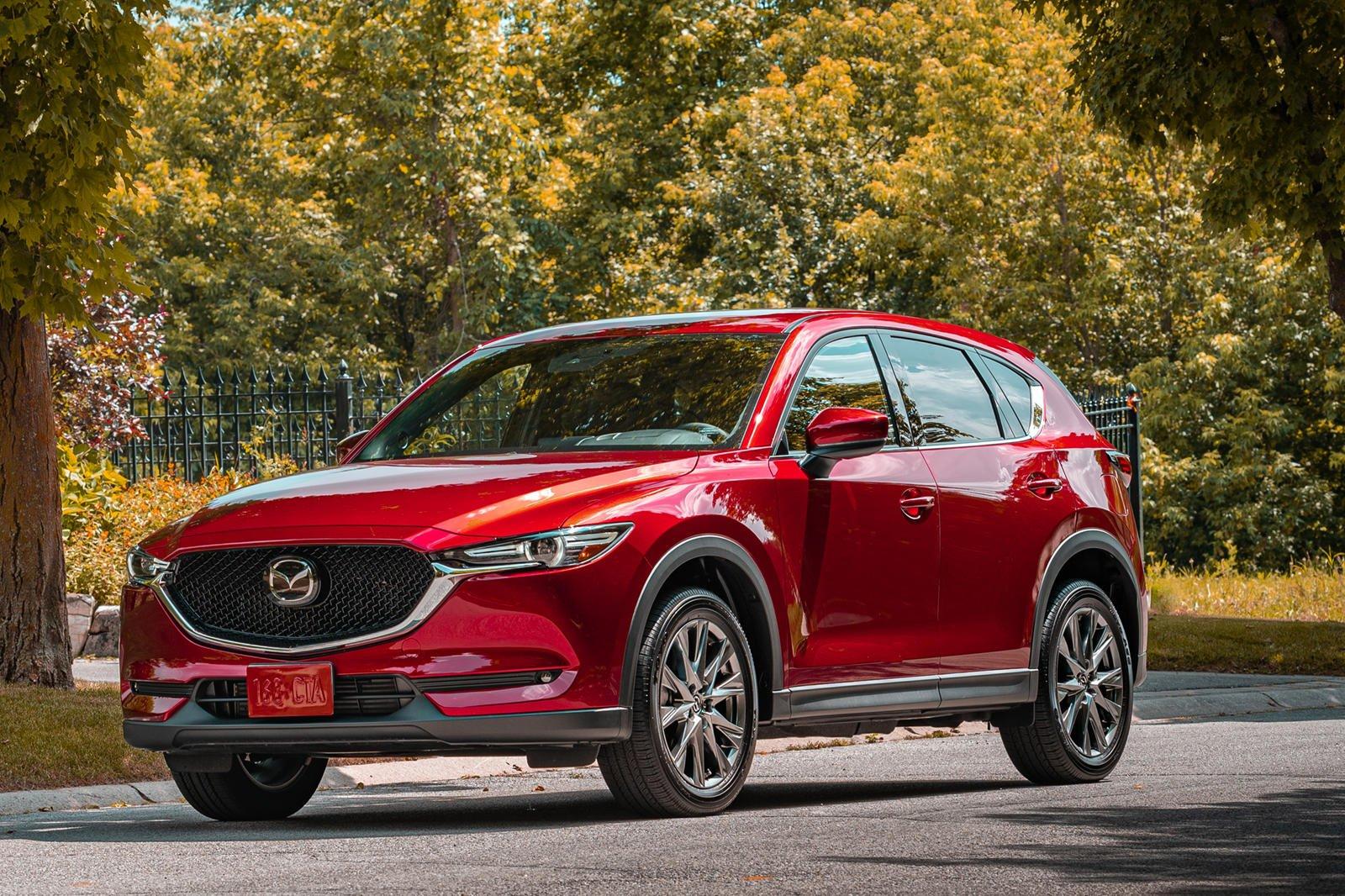 Hình ảnh Mazda CX-5 phiên bản 2020 màu xám