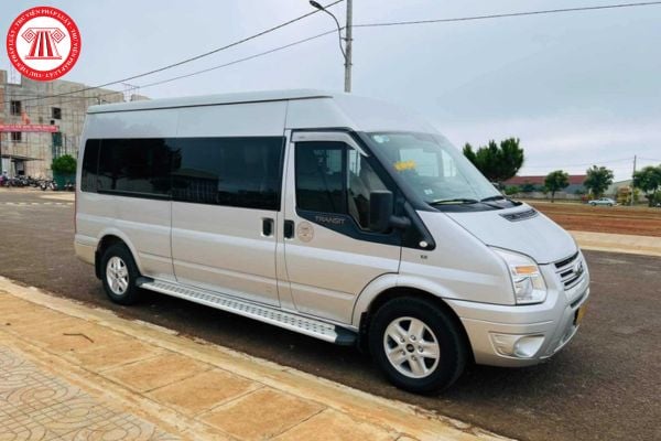 Xe ô tô trên 16 chỗ ngồi được xem là xe ô tô chuyên dùng theo pháp luật