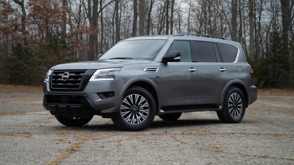 Nissan Armada - một mẫu xe ô tô 8 chỗ ở Việt Nam