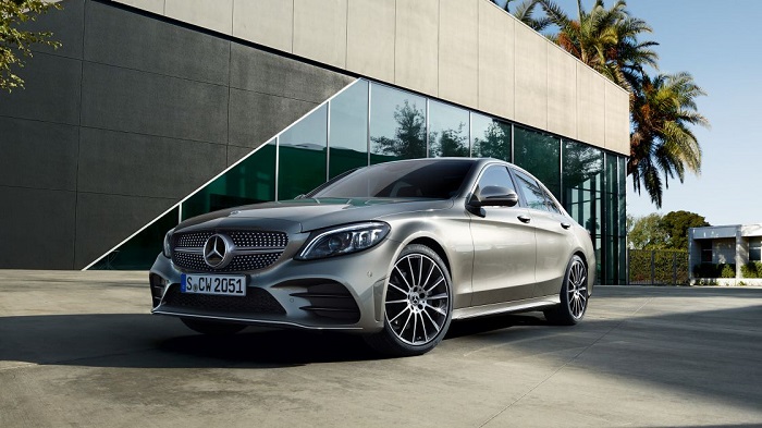 Mercedes-Benz, thương hiệu xe sang với công nghệ xe ô tô an toàn