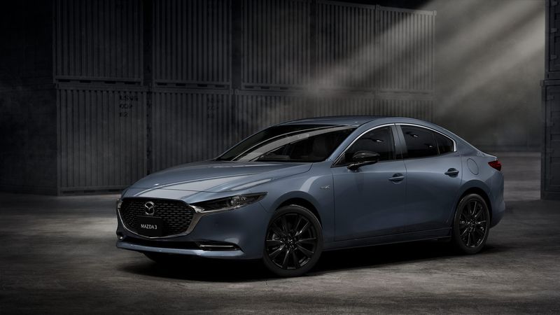 Mazda 3 - mẫu sedan/hatchback nhỏ gọn với thiết kế đẹp