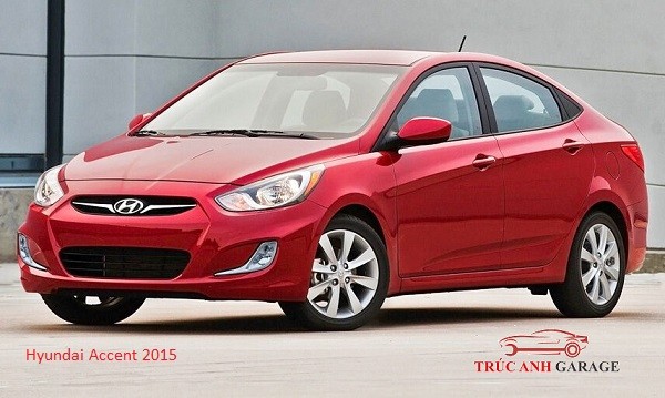 Xe Hyundai Accent đời 2014-2015, một mẫu xe ô tô cũ trẻ trung trong tầm giá 300-400 triệu