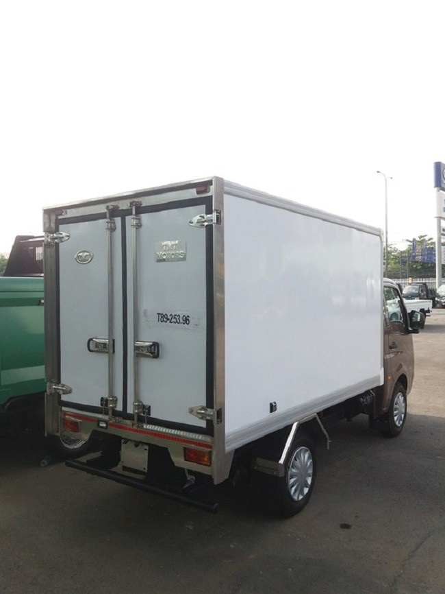 Xe tải đông lạnh Tata Super Ace nhập khẩu từ Ấn Độ