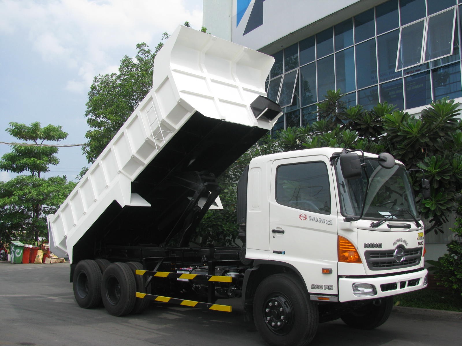 Xe ô tô tải 7 tấn Hino được ưa chuộng