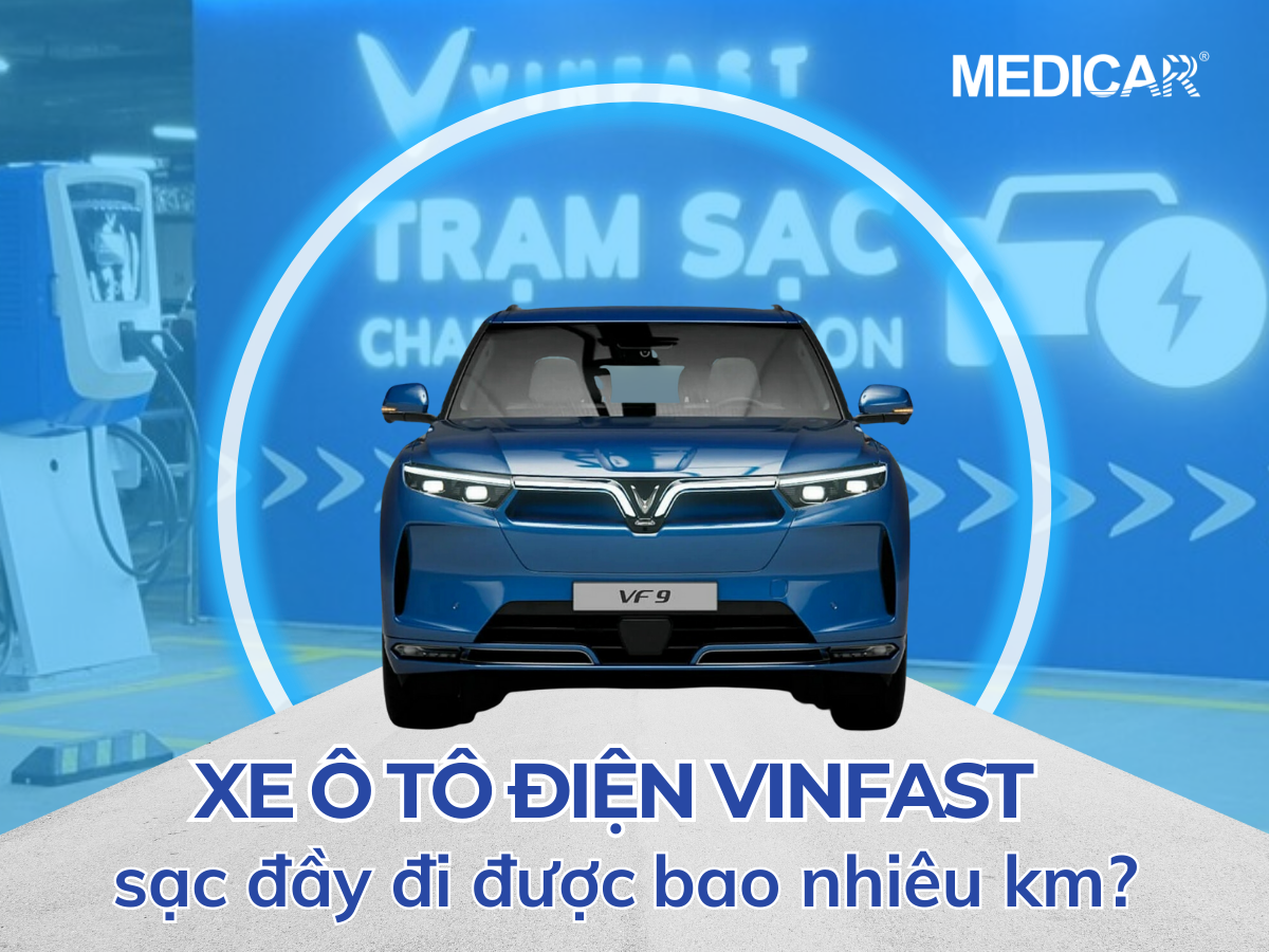 Xe ô tô VinFast chạy điện VF e34 đang sạc đầy