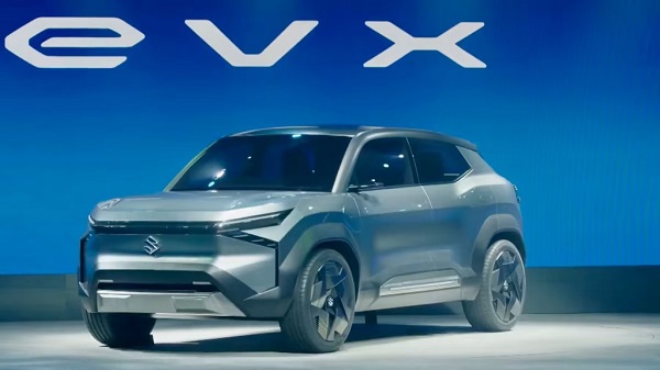 Ảnh chụp xe điện suzuki từ phía sau