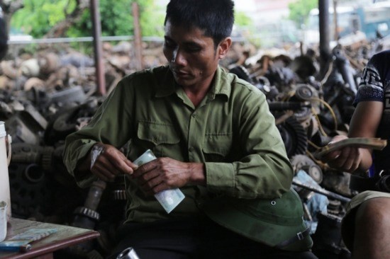 Những ngôi nhà cao tầng, biệt thự khang trang mọc lên tại thôn Thuyền