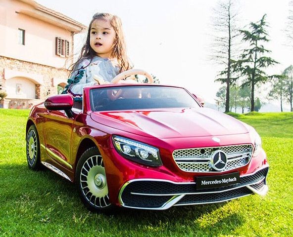 Xe ô tô điện trẻ em Mercedes Maybach S650 màu đen