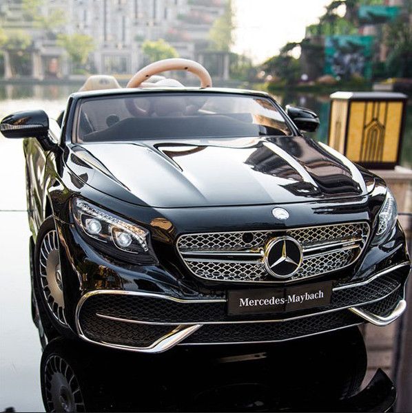 Xe ô tô điện trẻ em Mercedes Maybach S650 màu đỏ góc 3/4 sau