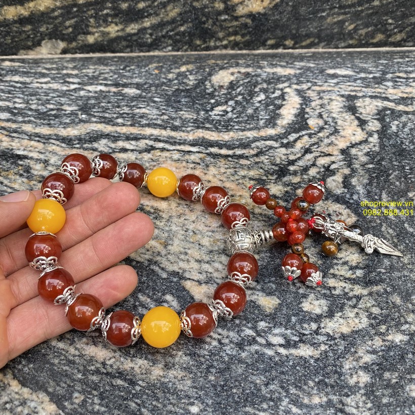Bộ sản phẩm Tượng Phật Quan Âm 2 mặt để xe ô tô đầy đủ