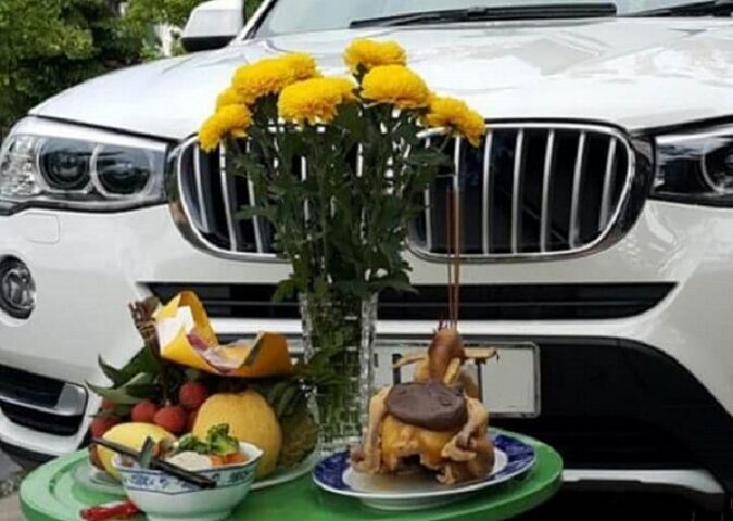 Cúng Xe Ô Tô Tháng Cô Hồn Đúng Cách Để Cầu Bình An