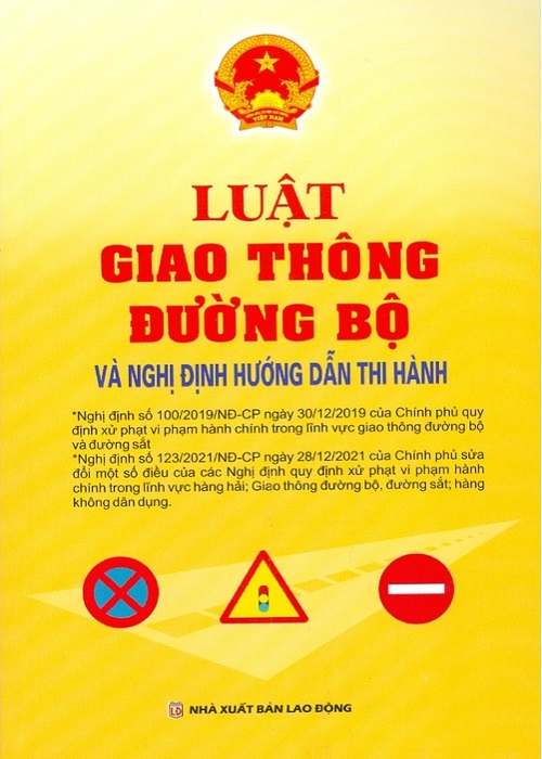 Pháp Luật Đường Bộ Lái Xe Ô Tô: Quy Định Cần Biết Cho Tài Xế