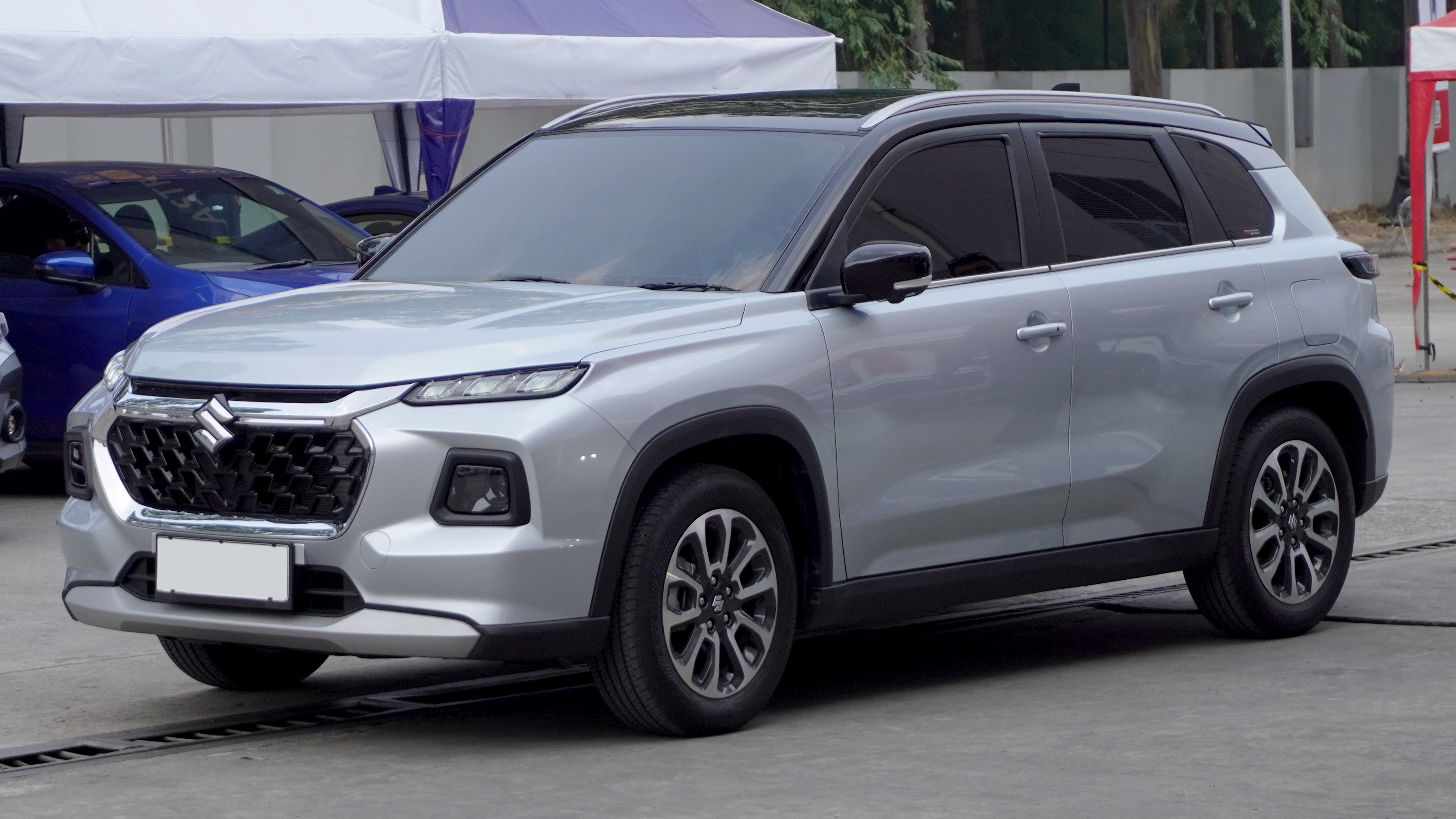 Xe Ô tô Suzuki Grand Vitara: Đánh Giá Toàn Diện Mẫu SUV Đặc Trưng