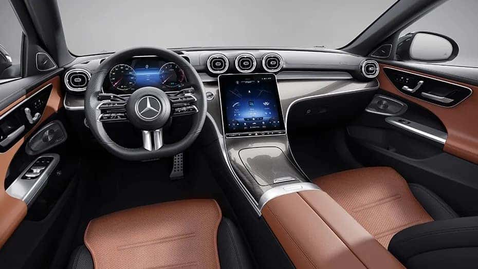 Trùm xe ô tô C300 Mercedes: Sức hút từ đẳng cấp sang trọng