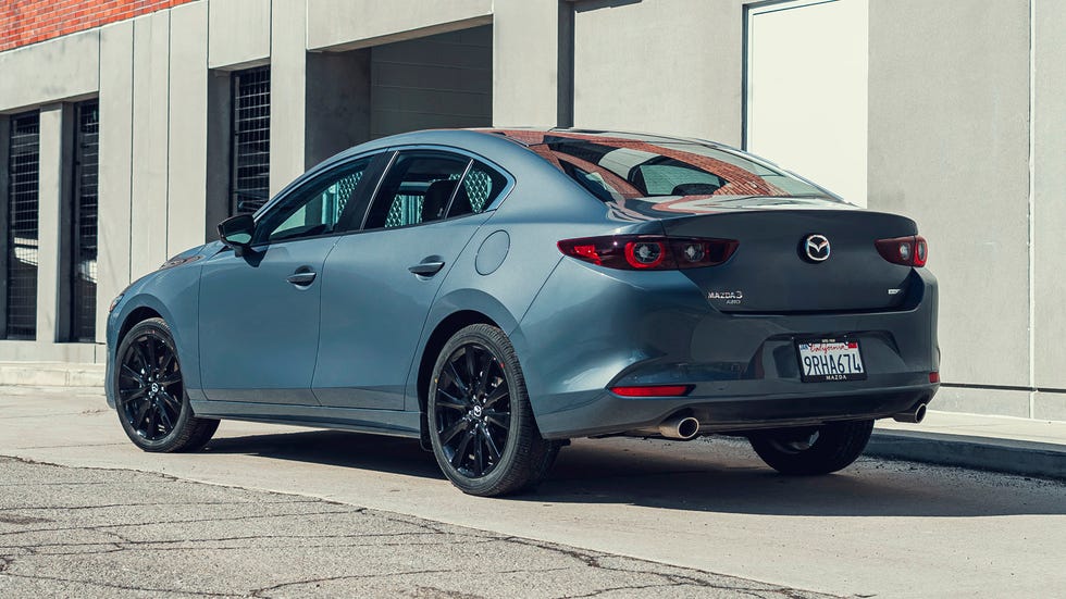 Khám Phá Xe Ô Tô Mazda 3 Facelift 1.5 Sedan Toàn Diện