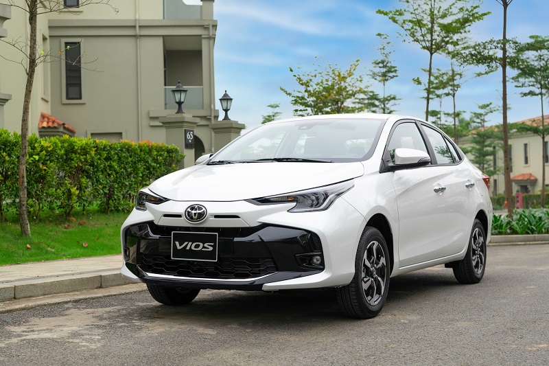Vị thế của xe Vios trên thị trường ô tô Việt Nam: Bền bỉ và cạnh tranh