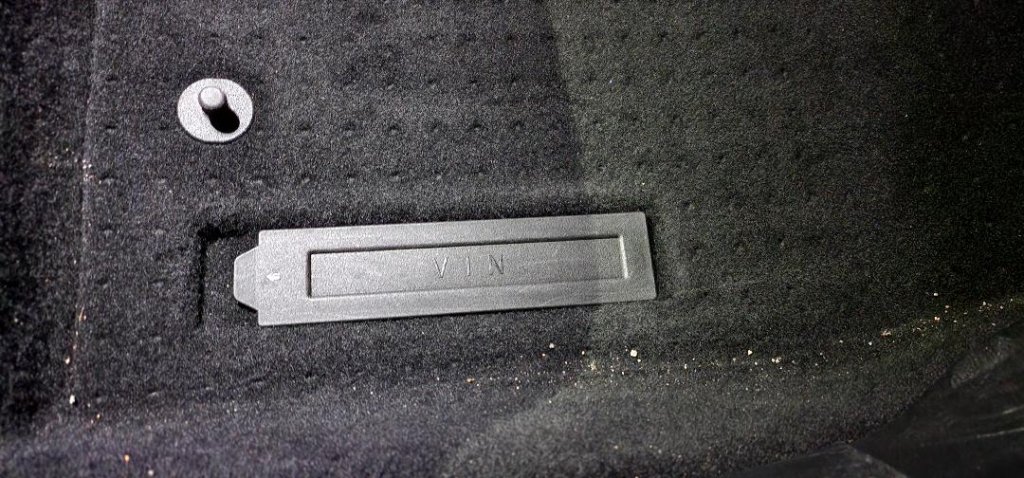 Số Máy Xe Ô Tô Mazda 3: Vị Trí, Ý Nghĩa và Cách Tra Cứu Chi Tiết
