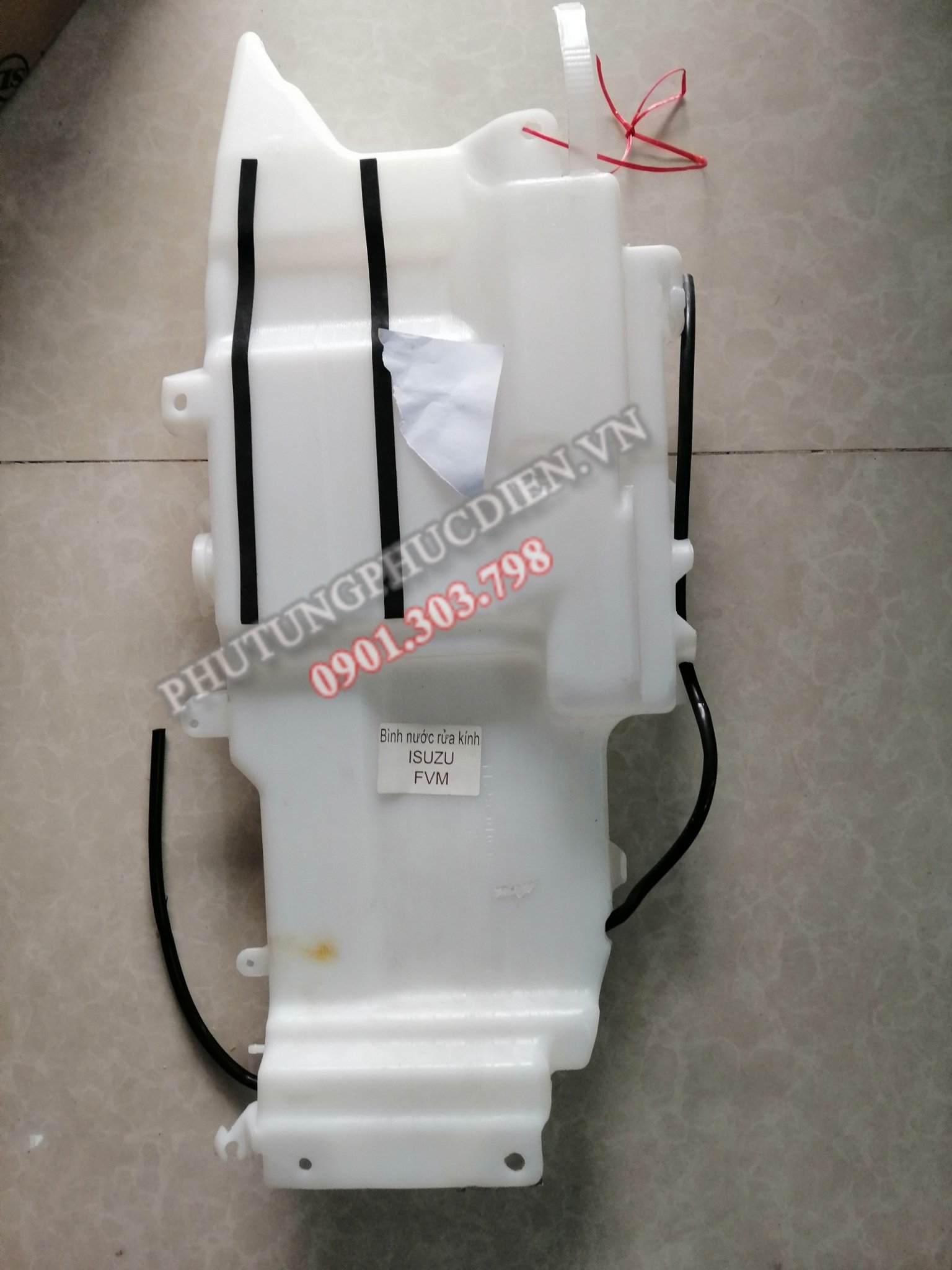 Thể tích bình nước rửa kính xe ô tô tải bao nhiêu là đủ?