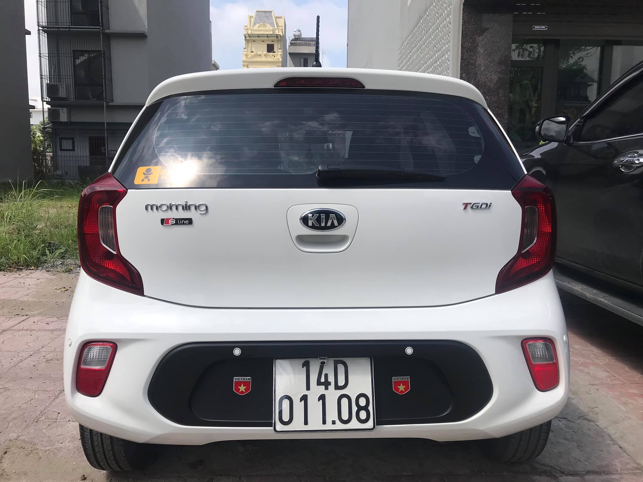 Xe ô tô Kia Van 2 Chỗ: Đánh giá chi tiết và tiềm năng sử dụng