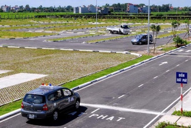 Thi Lái Xe Ô Tô Bao Nhiêu Câu Đúng: Chi Tiết Điều Kiện Đạt