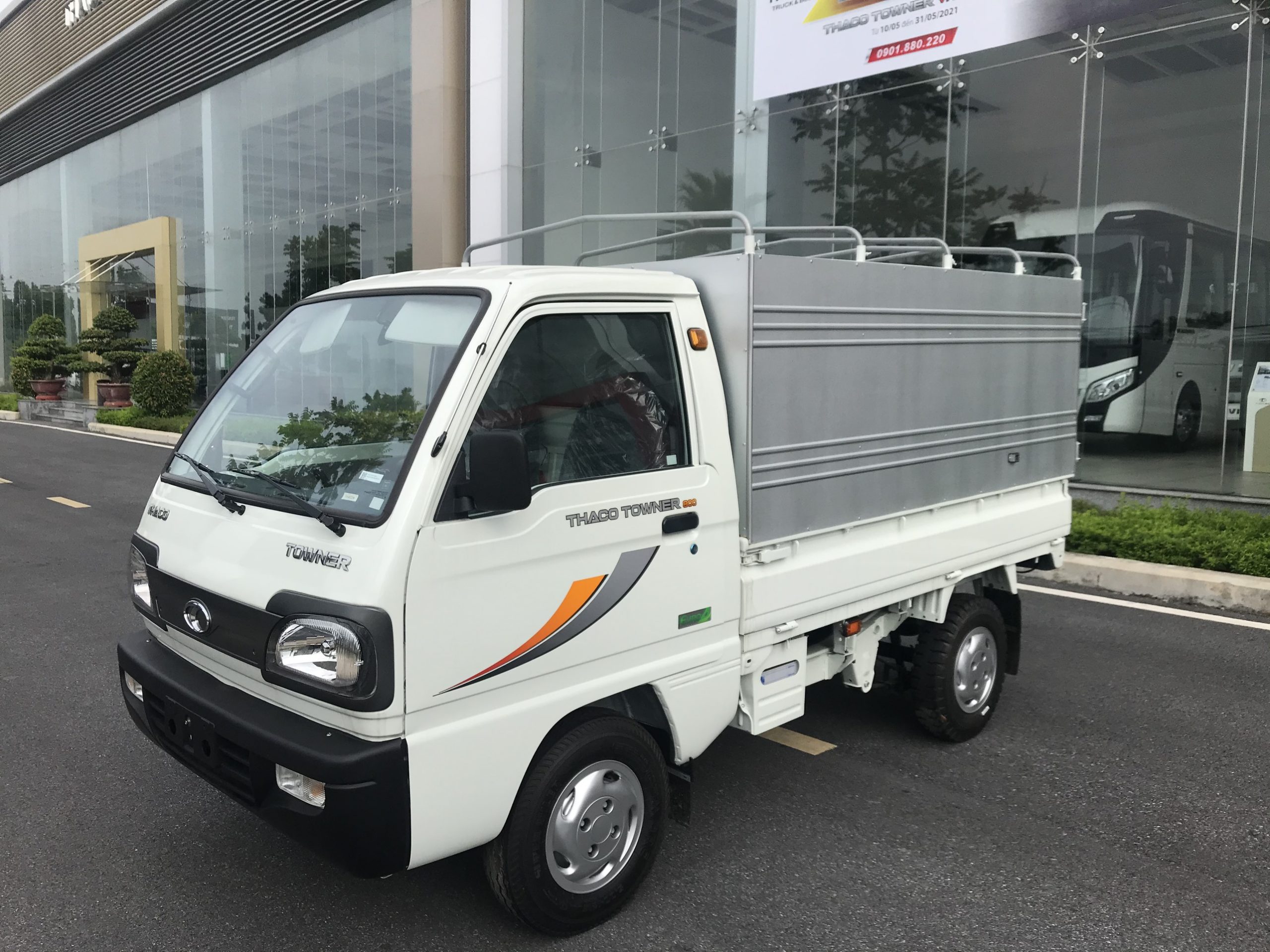 Xe Ô Tô Thaco 500kg Giá Bao Nhiêu Tiền Và Các Yếu Tố Ảnh Hưởng
