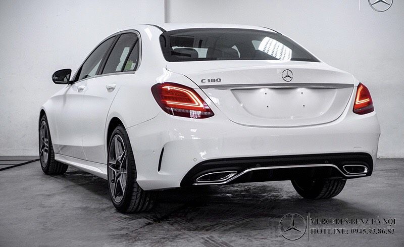 Giá Xe Ô Tô Mercedes C180: Cập Nhật Và Phân Tích Chi Tiết