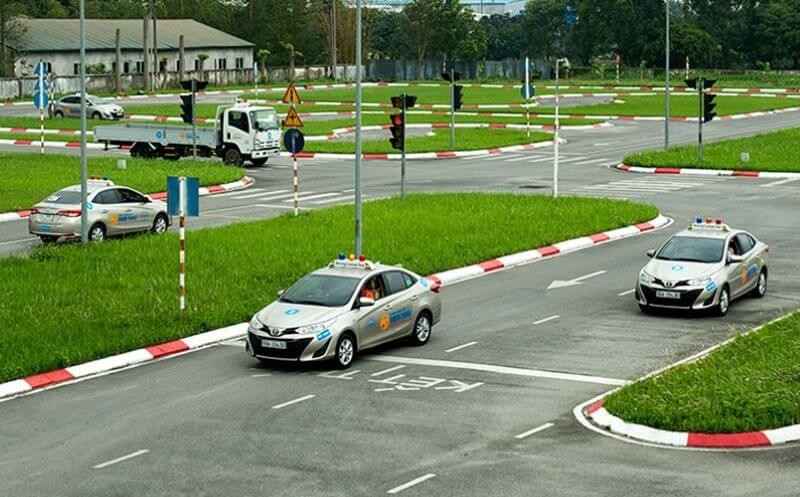 Những Ngớ Ngẩn Trong Thi Lái Xe Ô Tô B2 Cần Tránh