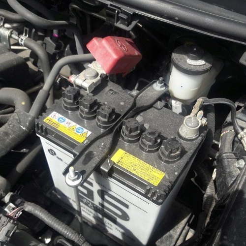 Bình ắc quy xe ô tô Yaris: Hướng dẫn chi tiết từ A đến Z