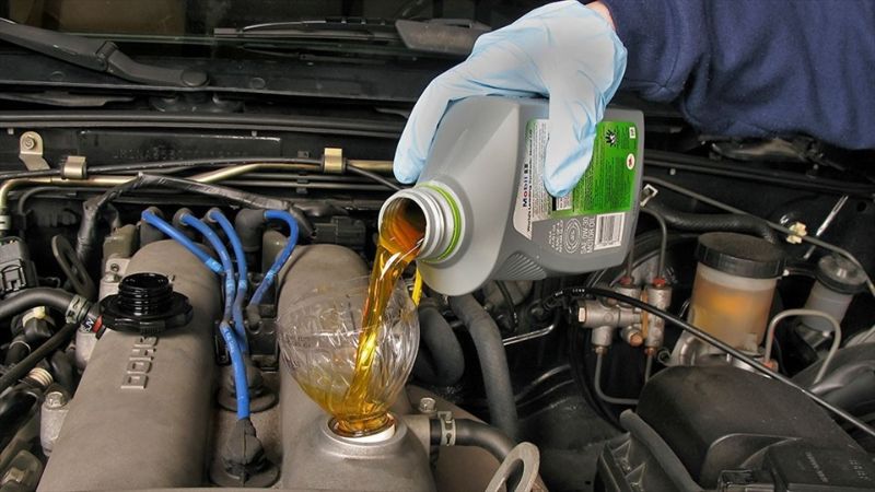 Định mức thay nhớt xe ô tô tải: Hướng dẫn toàn diện