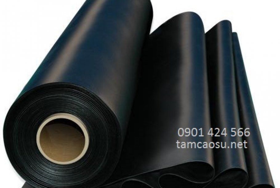 Tấm cao su chặn bánh xe ô tô: Giải pháp an toàn hiệu quả không thể thiếu