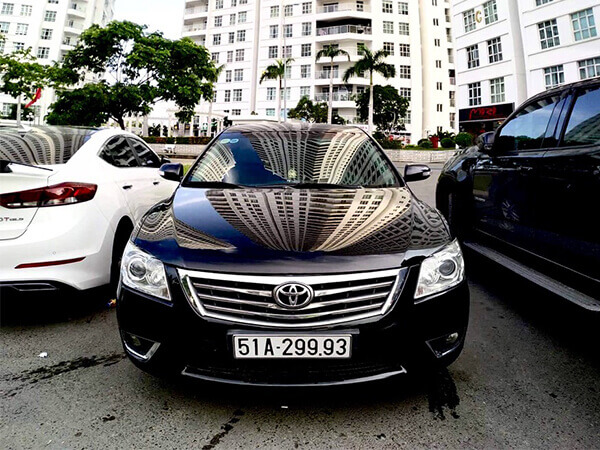 Thuê nhận lái xe ô tô 4 chỗ: Hướng dẫn chi tiết và kinh nghiệm
