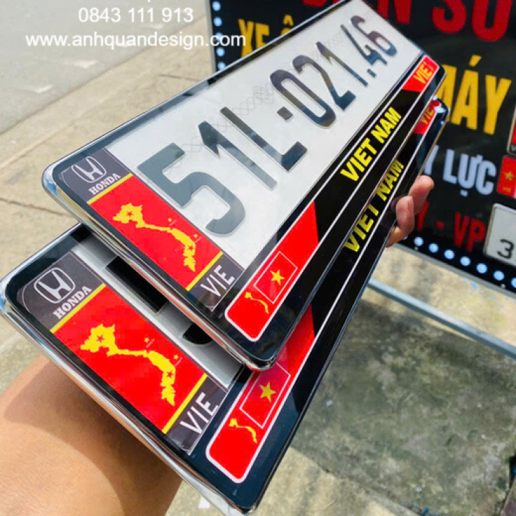 Làm Khung Biển Số Xe Ô Tô: Hướng Dẫn Chi Tiết Từ A-Z