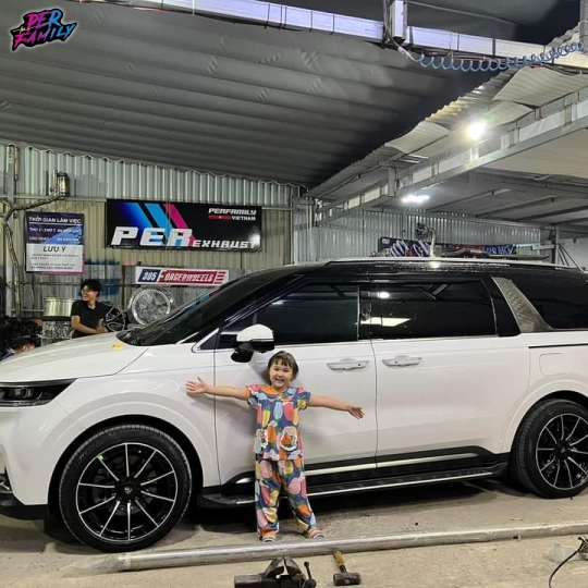Vỏ xe ô tô 4 chỗ Pirelli: Đánh giá chi tiết và hướng dẫn chọn mua