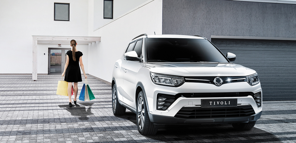 Giá Xe Ô Tô Tivoli: Cập Nhật Chi Tiết Các Phiên Bản và Chi Phí Lăn Bánh
