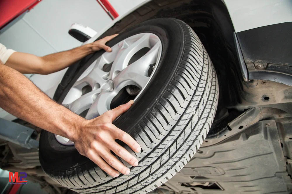 An toàn Kỹ Thuật Bánh Xe Lắp Cho Ô Tô: Quy Trình Chuẩn
