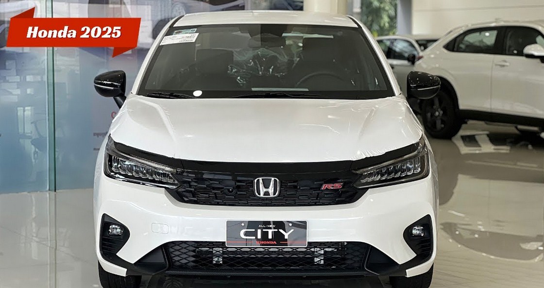 Xe ô tô 5 chỗ giá dưới 600 triệu: Những lựa chọn đáng giá