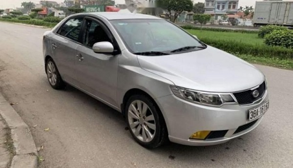 Xe ô tô Kia Forte: Đánh giá chi tiết từ A đến Z