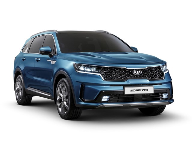 Xe ô tô 7 chỗ màu xanh: Lựa chọn phong cách và tiện ích cho gia đình