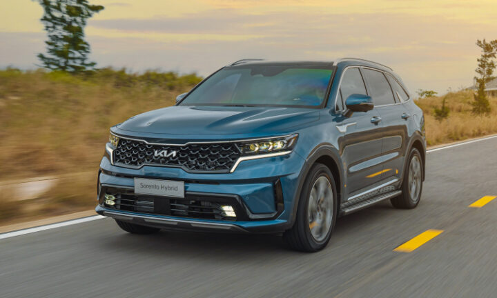 Xe Ô Tô Kia Sorento 2.2D ATH: Đánh Giá Chi Tiết và Giá Lăn Bánh