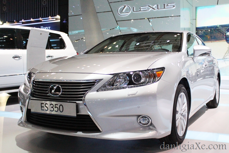 Xe ô tô Lexus ES: Đẳng cấp sedan hạng sang đích thực