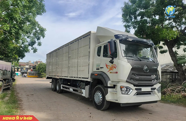 Ô tô xe tải lớn: Sức mạnh, Đa năng và Vai trò thiết yếu