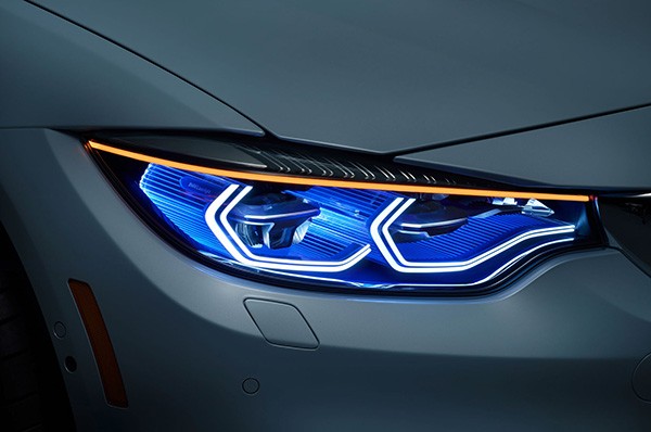 Đèn LED Xe Ô Tô Ốp Viền Sương Mù: Nâng Tầm An Toàn và Phong Cách