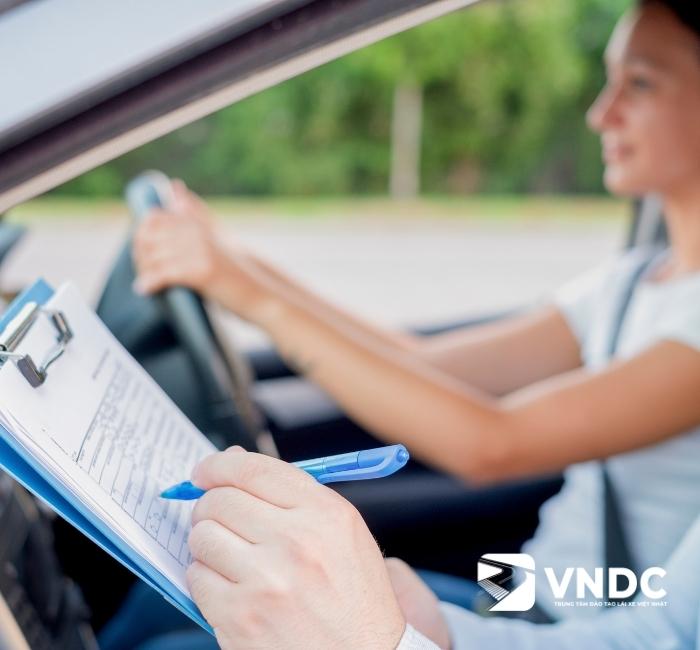 Mất Bằng Lái Xe Ô Tô B2: Hướng Dẫn Chi Tiết Từ A-Z